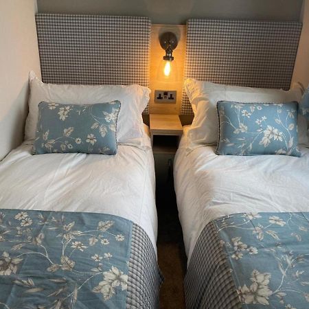 Lake District Prestige Caravan, 3 Bedrooms, Sleeps 8 On Haven Holiday Park Flookburgh Esterno foto