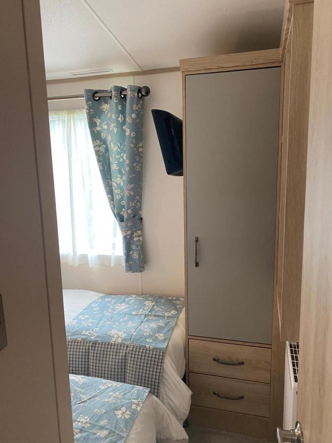 Lake District Prestige Caravan, 3 Bedrooms, Sleeps 8 On Haven Holiday Park Flookburgh Esterno foto