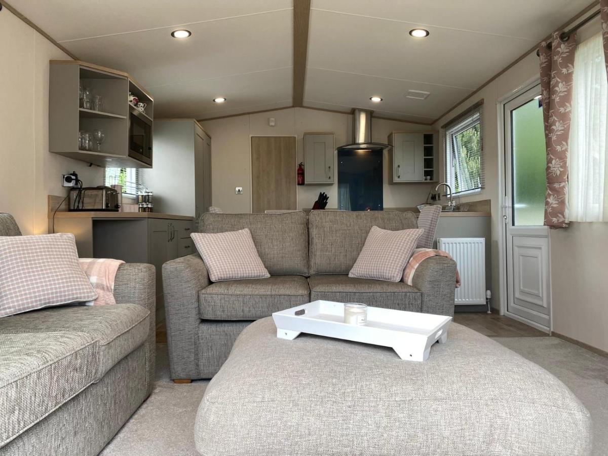Lake District Prestige Caravan, 3 Bedrooms, Sleeps 8 On Haven Holiday Park Flookburgh Esterno foto